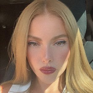 Meet your Posher, Ana